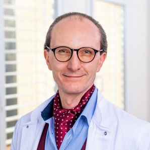 Dr. med. Georg Pawlik Dr. med. Georg Pawlik