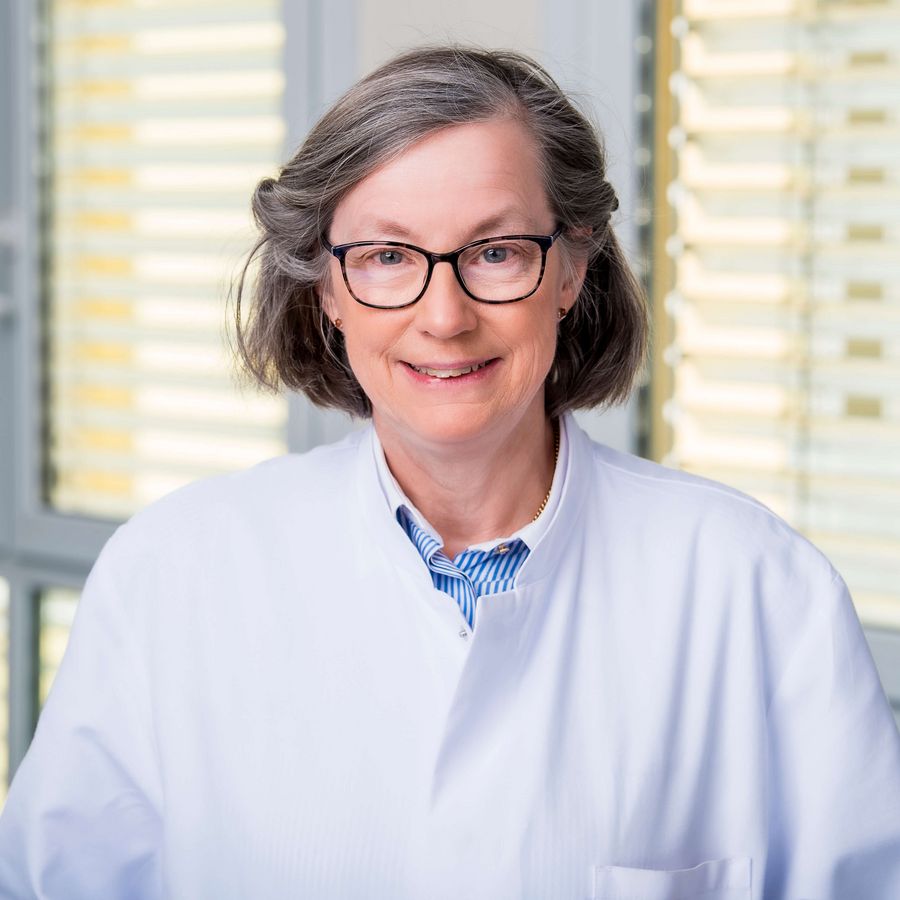 Charlotte van Erckelens Dr. med. Charlotte van Erckelens